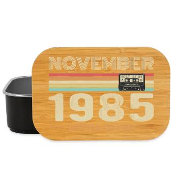 November 1985 Vintage Birthday Retro Tee - Boîte à goûter - noir - Devant