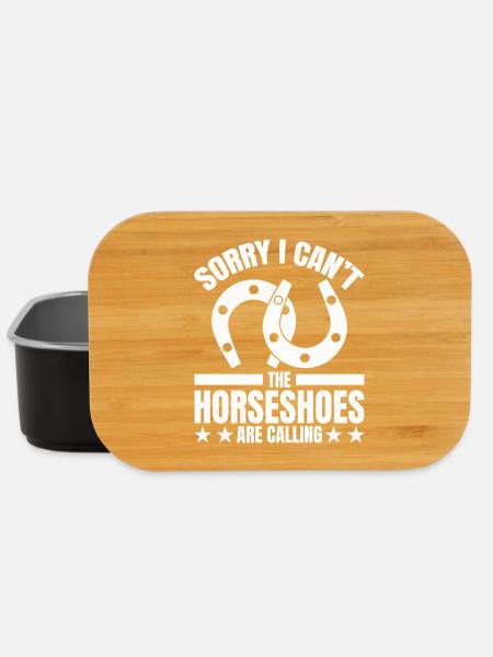 sorry I can't the horseshoes are calling - Lunch Box - Schwarz