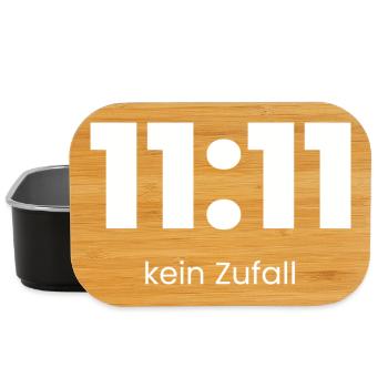 11:11 Kein Zufall – Minimal Statement Shirt - Lunch Box - Schwarz - Vorne