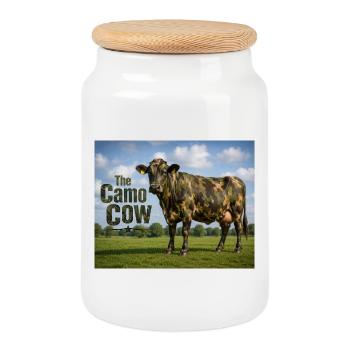 Camo cow in meadow - Cookie Jar with Wooden Lid - white - Front