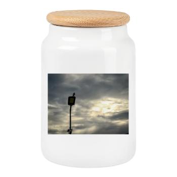 Bird on a lamppost under clouds - Cookie Jar with Wooden Lid - white - Front