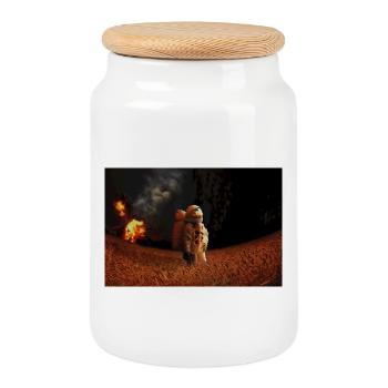 Astronaut on Destroyed Earth - Cookie Jar with Wooden Lid - white - Front