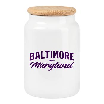 Baltimore Maryland Vintage Lettering - Cookie Jar with Wooden Lid - white - Front