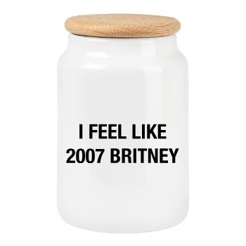 I Feel Like 2007 Britney – Y2K Pop Shirt - Keksdose mit Holzdeckel - Weiß - Vorne