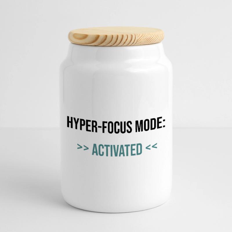 Mode Hyper-Focus : Activé - Déclaration Boîte à biscuits avec couvercle en bois