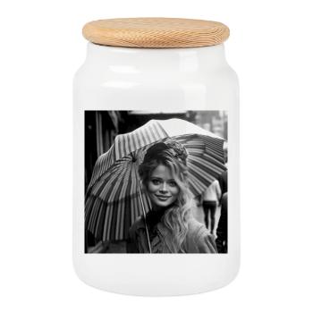 Photo NB femme 01 - Boîte à biscuits avec couvercle en bois - blanc - Devant