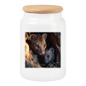 Fossa mit Jungtier – Schutz & Verbundenheit - Keksdose mit Holzdeckel - Weiß - Vorne