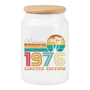 1976 Vintage 1976 Retro Birthday Gift - Cookie Jar with Wooden Lid - white - Front