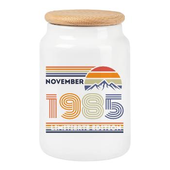Vintage Birthday Limited – November 1985 - Cookie Jar with Wooden Lid - white - Front
