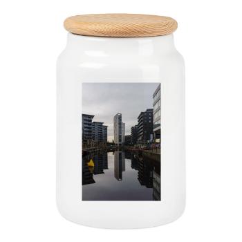 Urbane Reflexion - Keksdose mit Holzdeckel - Weiß - Vorne