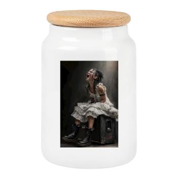 Rocker bride in rough style - Cookie Jar with Wooden Lid - white - Front