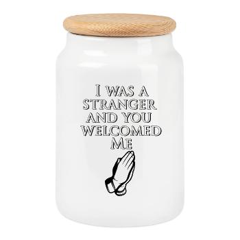 Stranger you welcomed, you welcomed me pilgrim - Cookie Jar with Wooden Lid - white - Front