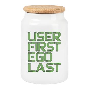 UX/UI Designer User First Ego Last Product Design - Keksdose mit Holzdeckel - Weiß - Vorne