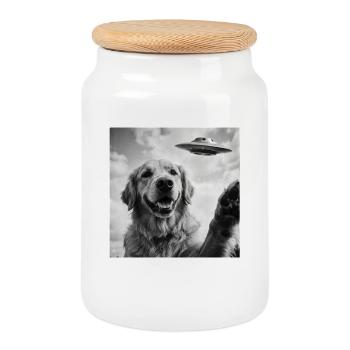 Funny Golden Retriever Dog with UFO Alien - Cookie Jar with Wooden Lid - white - Front