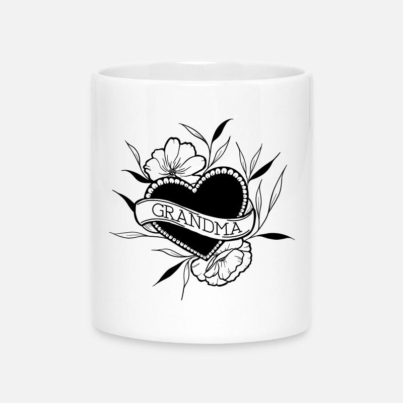 Grandma - Tasse mit Herzhenkel - Weiß