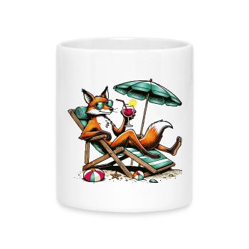 Renard de dessin animé cool sur la plage sur une chaise longue - Mug avec anse en forme de cœur - blanc - Devant