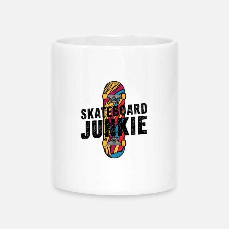 Accro du skateboard - Mug avec anse en forme de cœur - blanc