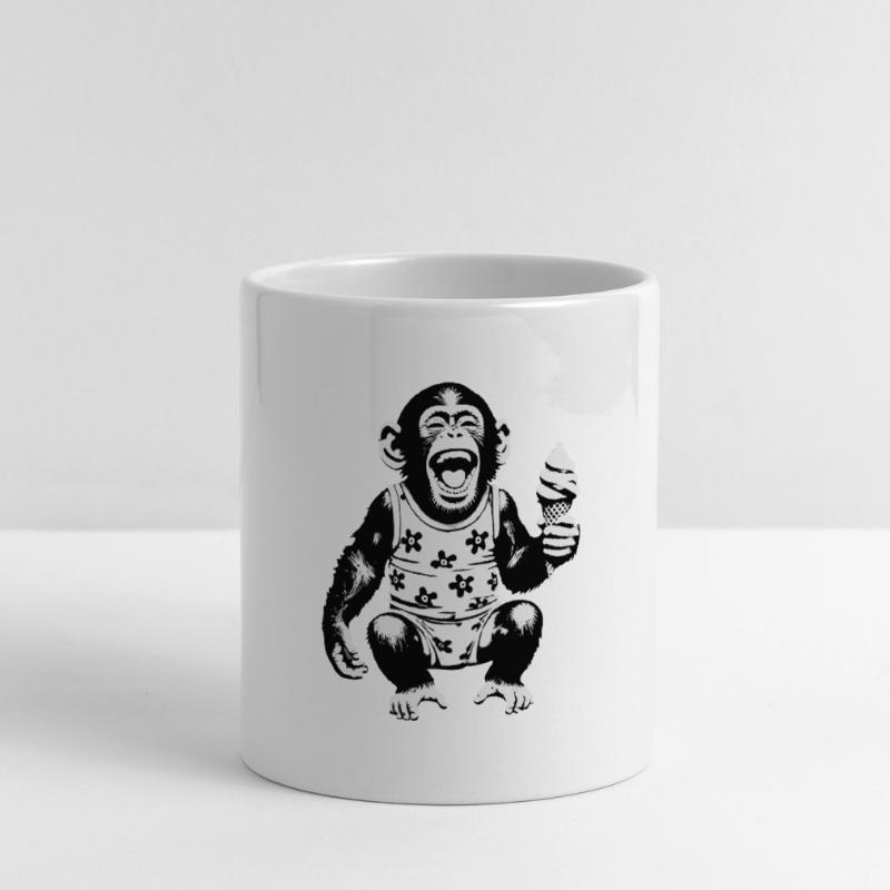 Lachendes Äffchen mit Eis Tasse mit Herzhenkel