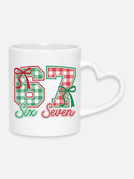 Festliche 67 Gingham-Bögen - Tasse mit Herzhenkel - Weiß