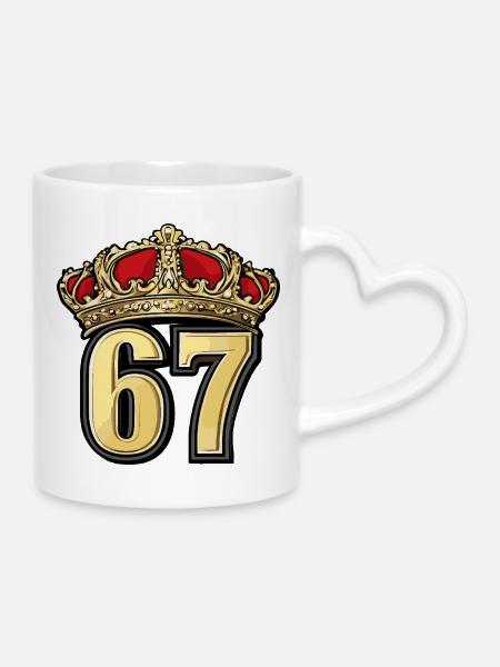 67 Zahl Krone - Tasse mit Herzhenkel - Weiß
