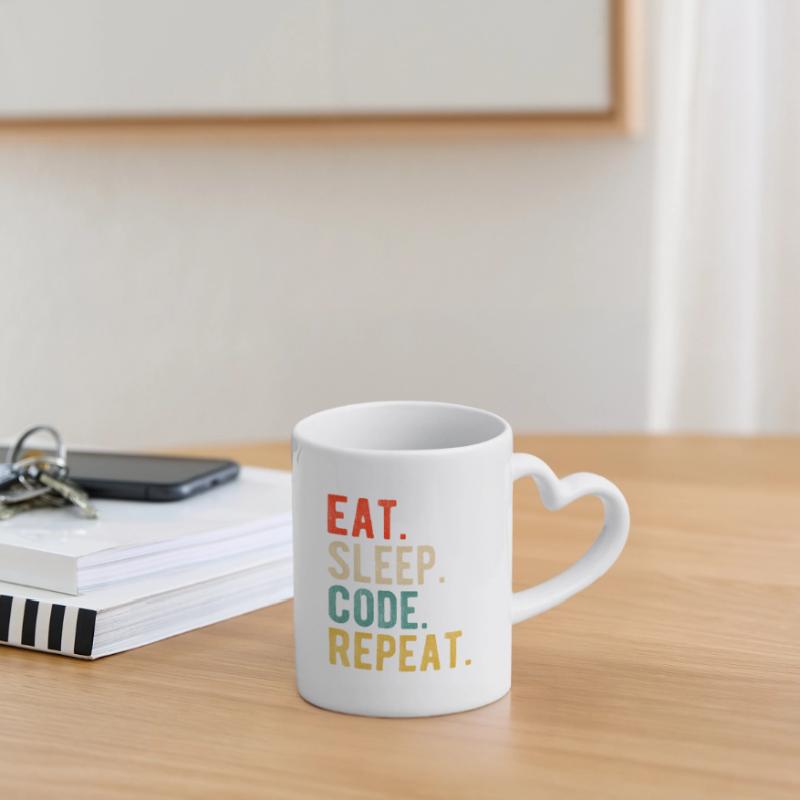 Eat Sleep Code Repeat Programmer Nerd Retro Mug avec anse en forme de cœur