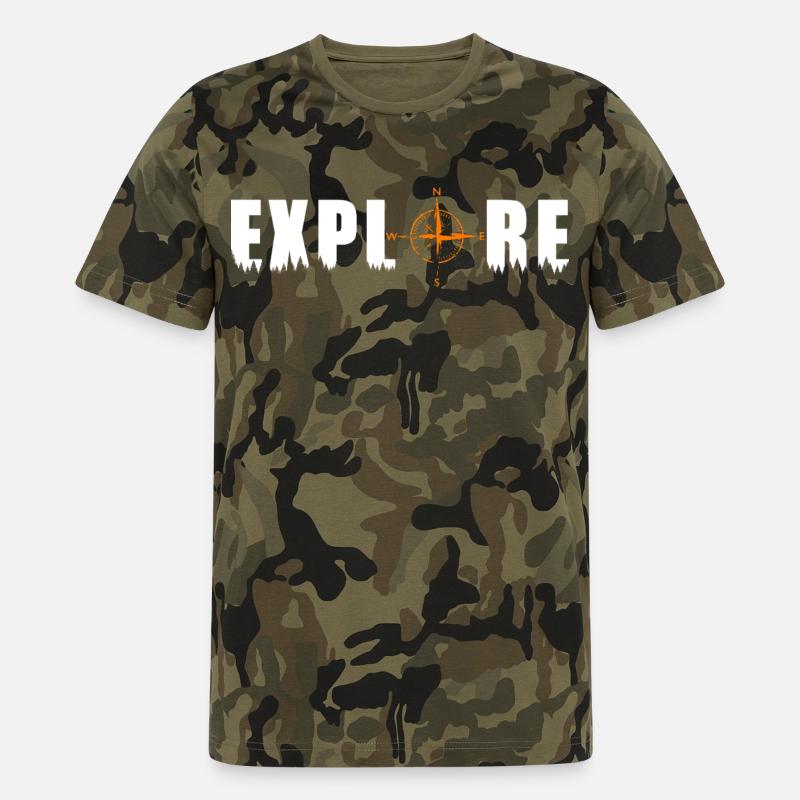 Explore motif with a compass - Men's Camo T-Shirt - camouflage