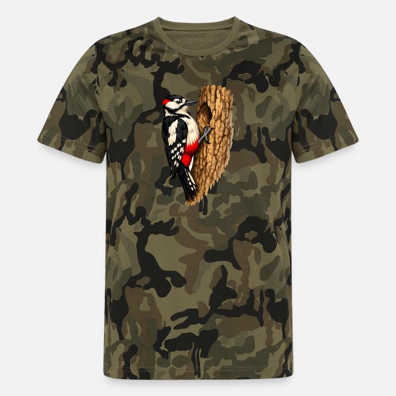 Spætte i et træ - Camouflage-T-shirt til mænd - camouflage