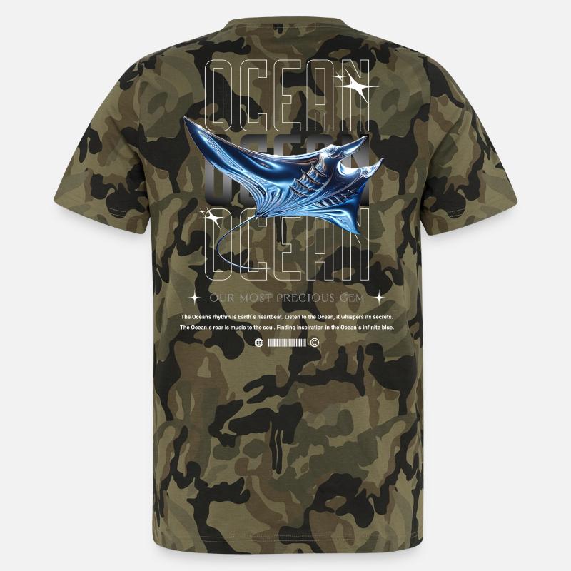 Ocean Manta Precious Treasure - Men's Camo T-Shirt - camouflage