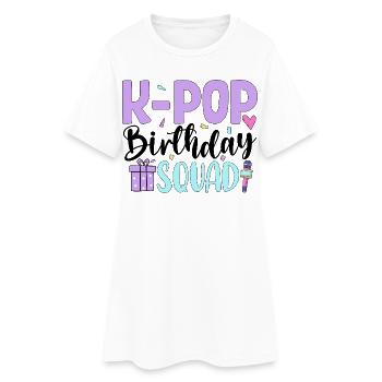 K Pop Birthday Squad - Frauen T-Shirt-Kleid - Weiß - Vorne
