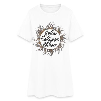 Solar eclipse chaser - Frauen T-Shirt-Kleid - Weiß - Vorne