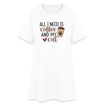Alles, was ich brauche, ist Kaffee und meine Katze - Frauen T-Shirt-Kleid - Weiß - Vorne
