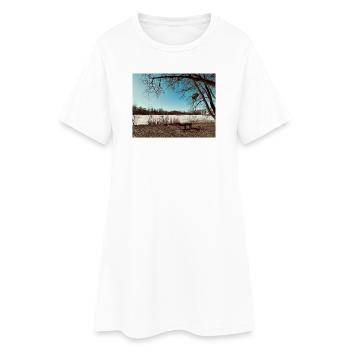 Paysage hivernal au bord du lac - Robe T-shirt Femme - blanc - Devant