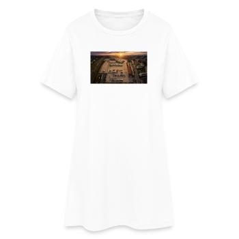 Dépôt de bus au coucher du soleil - Robe T-shirt Femme - blanc - Devant