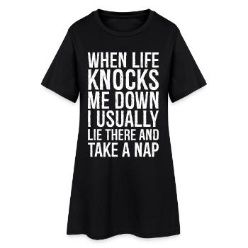 quand la vie me renverse, je reste généralement allongé là - Robe T-shirt Femme - noir - Devant