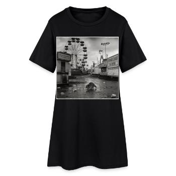 Abandoned Funfair Raccoon Retro Funfair Animal - Women’s T-Shirt Dress - black - Front