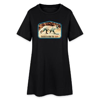 Anderdalen Snow Fox Patch: Nordische Fauna - Frauen T-Shirt-Kleid - Schwarz - Vorne