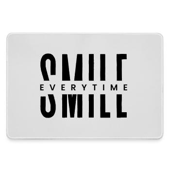 Smile Everytime – Minimal Positive Typography - Large Gaming Mouse Mat - grey - Front
