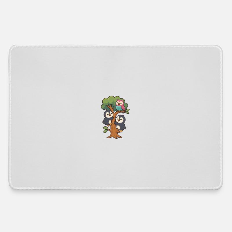 Pinguinbabys klettern auf einen Baum, Eule macht mit - Mousepad groß für Gamer - Grau