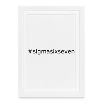 #sigmasixseven - Affiche encadrée (27 × 37 cm) - blanc - Devant