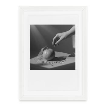 Minimal mandarin in black and white - Framed poster (27 × 37 cm) - white - Front