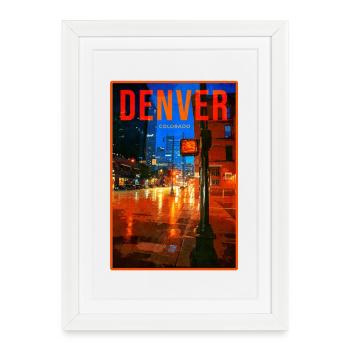 Nuit néon de Denver : Pluie en ville - Affiche encadrée (27 × 37 cm) - blanc - Devant