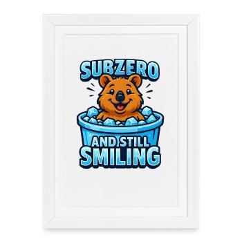 Bain De Glace Hiver Baignade Souriant Mignon Quokka - Affiche encadrée (27 × 37 cm) - blanc - Devant