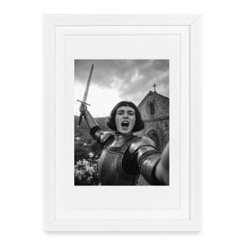 Selfie Jeanne d’Arc - Affiche encadrée (27 × 37 cm) - blanc - Devant