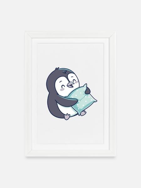 Kuscheliger Pinguin mit blauem Kissen - Gerahmtes Poster (27 × 37 cm) - Weiß