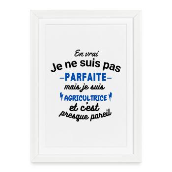 Pas parfaite mais Agricultrice - Affiche encadrée (27 × 37 cm) - blanc - Devant