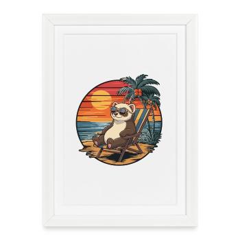 Furet drôle sur la plage pendant le coucher de soleil des vacances d’été - Affiche encadrée (27 × 37 cm) - blanc - Devant