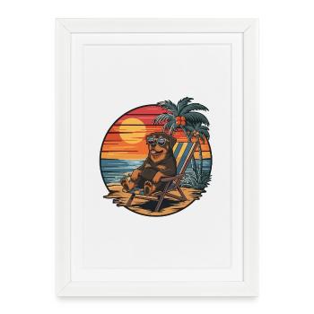 Chien Rottweiler drôle sur la plage au coucher de soleil d’été - Affiche encadrée (27 × 37 cm) - blanc - Devant