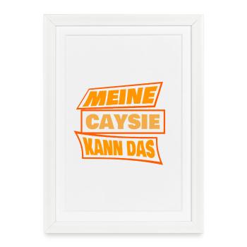 Caysie dans le rôle de Caysie - Affiche encadrée (27 × 37 cm) - blanc - Devant