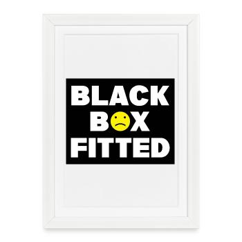 Boîte noire équipée - Autocollant de pare-chocs de fenêtre de voiture - Affiche encadrée (27 × 37 cm) - blanc - Devant