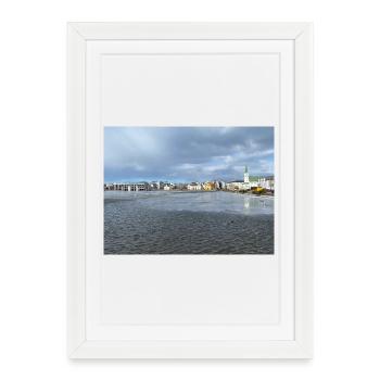 Panorama hivernal de Reykjavik - Affiche encadrée (27 × 37 cm) - blanc - Devant